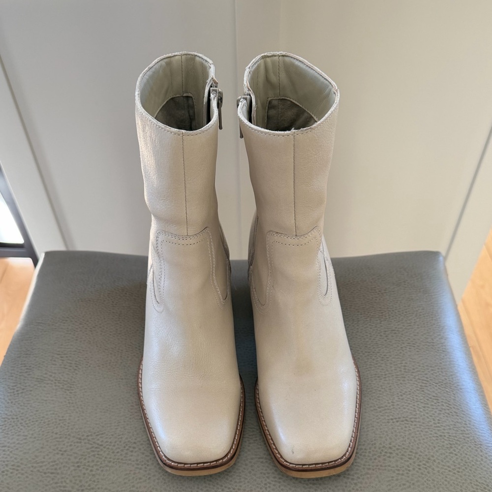Seychelles Cream Leather Boots. Size 7.5 excellent condition. - Picture 6 of 11